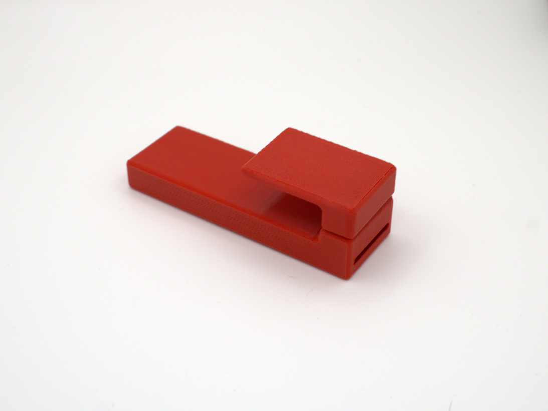 DO-001: Car Magnetic Toothpick Holder